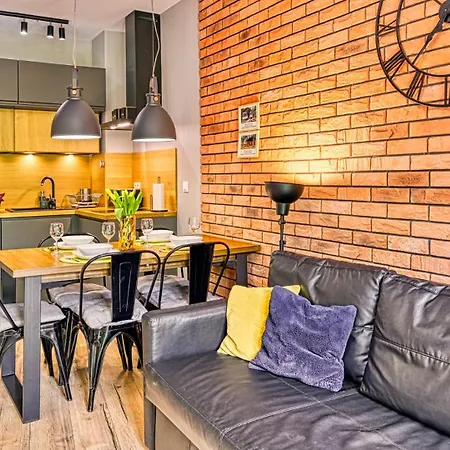 Mountain By Royal Aparts Apartament *