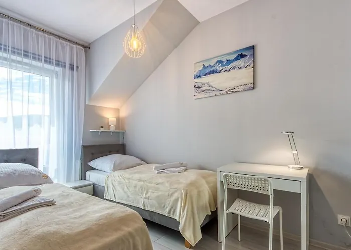 Mountain By Royal Aparts Apartment